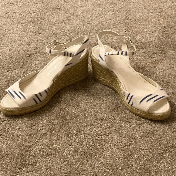 Stuart Weitzman Tia Espadrille Wedges in Natural/ Indigo Size: 10 B NWOB - Picture 7 of 11